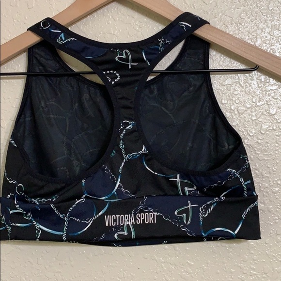Victoria’s Secret | chain and hearts sports bra - Picture 3 of 8